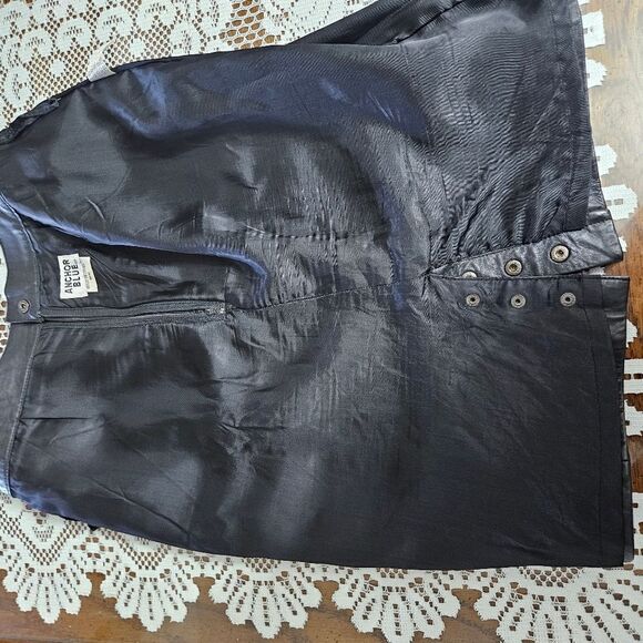 Anchor blue 100% leather skirt - Picture 8 of 11